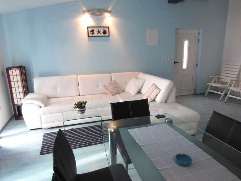 Apartmani Kelam foto 8