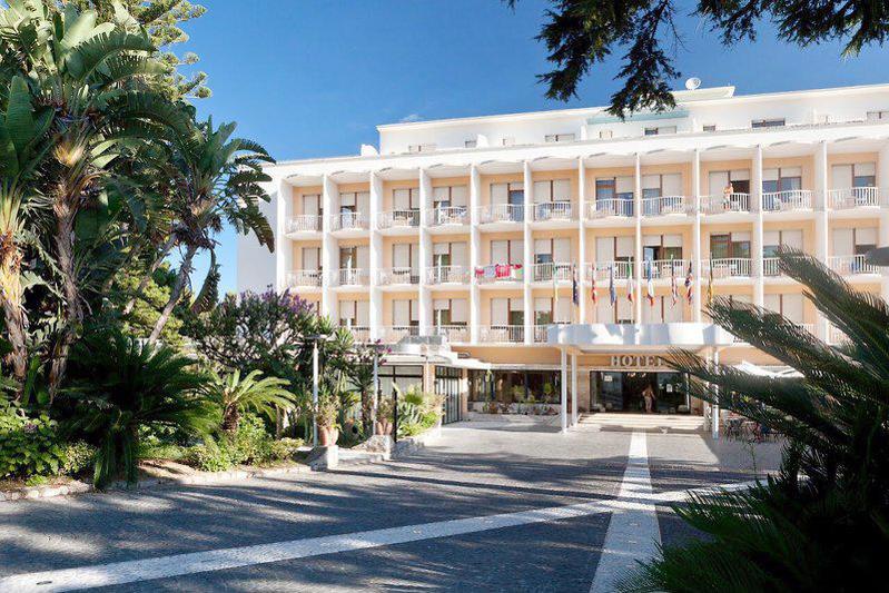 Grand Hotel Moon Valley foto 2