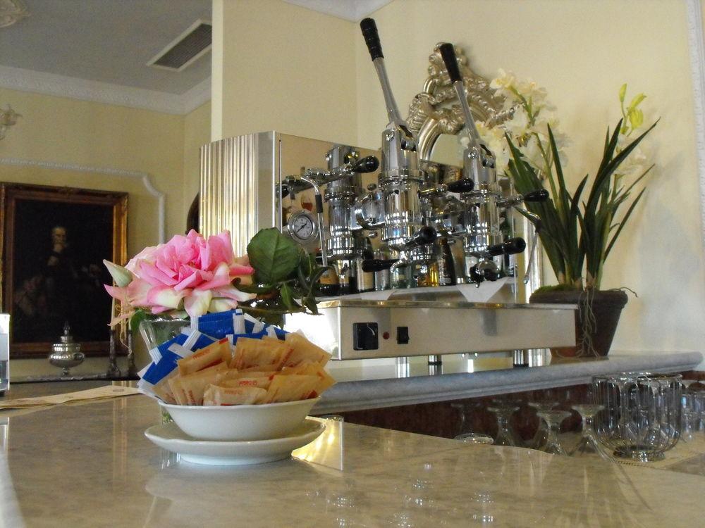 Grand Hotel President image 3