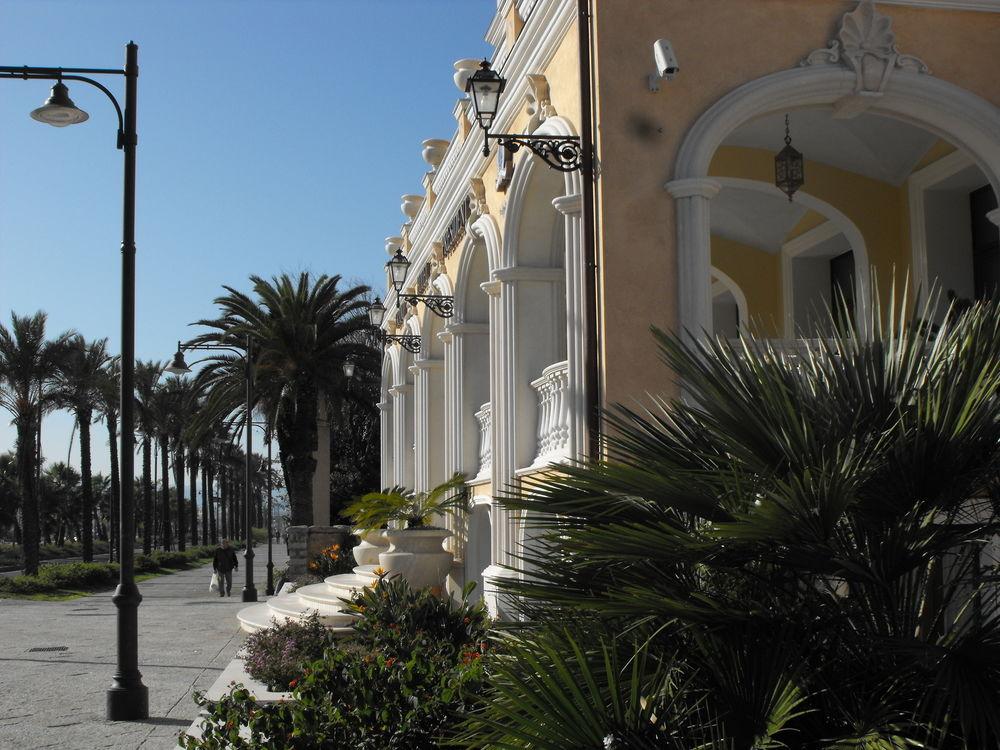 Grand Hotel President image 1