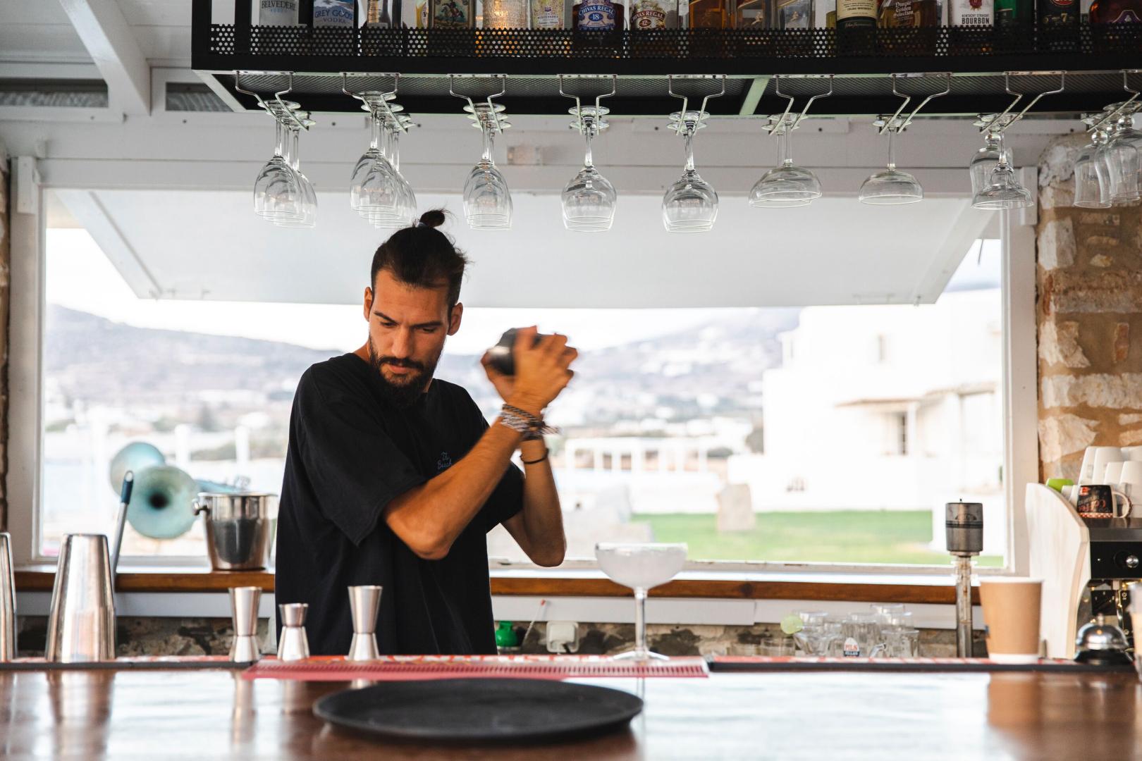 Hotel Selina Paros image 3