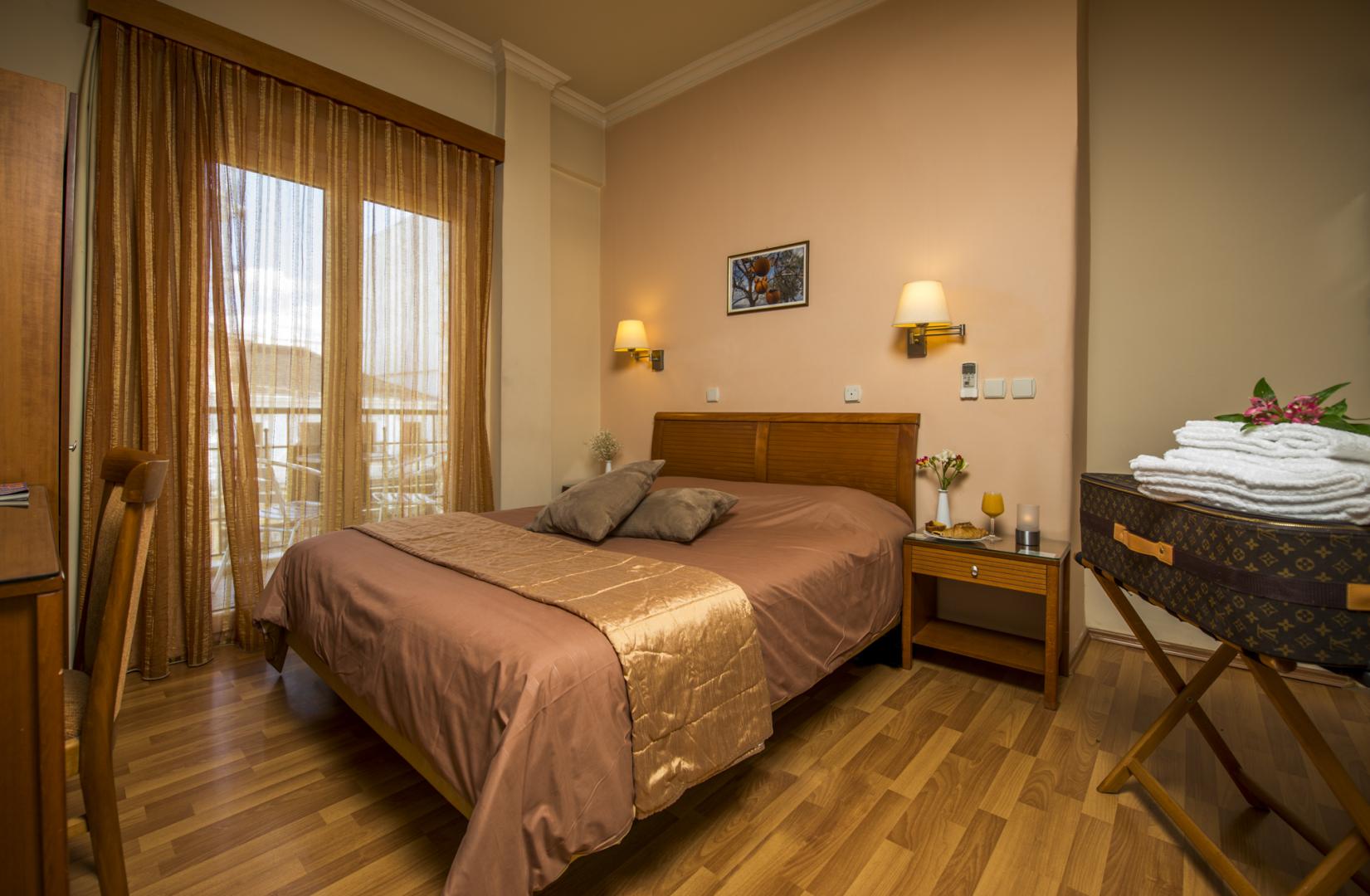Hotel Lakonia image 1