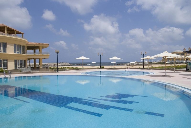 SUNRISE Alex Avenue Hotel image 2