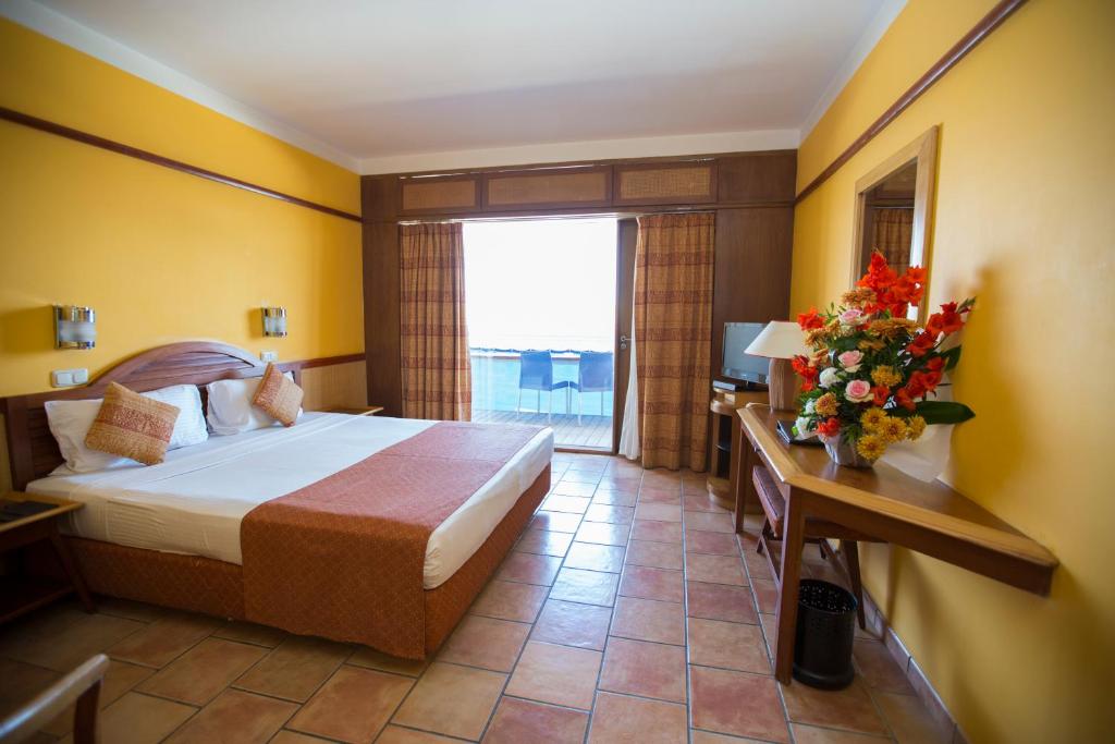 Lido Sharm Hotel image 1