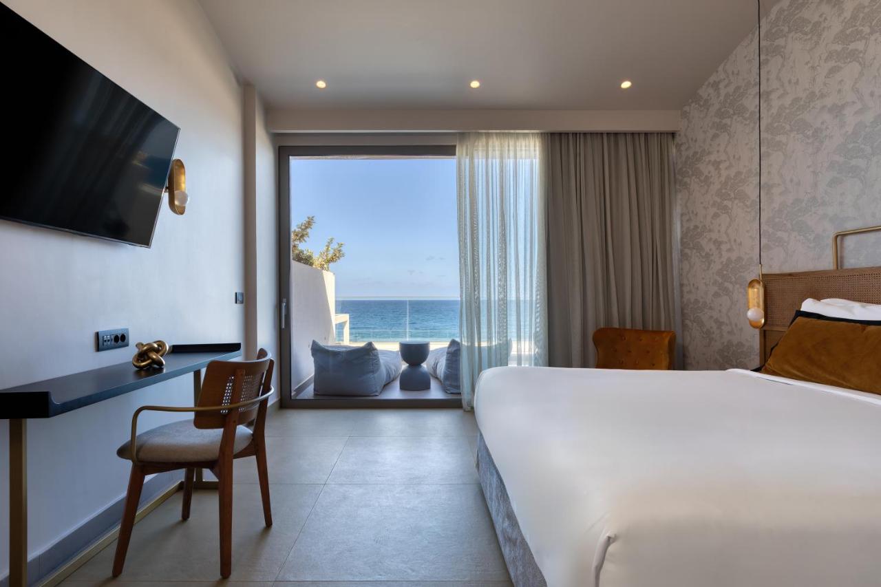 Castello Boutique Suites by the Sea foto 2