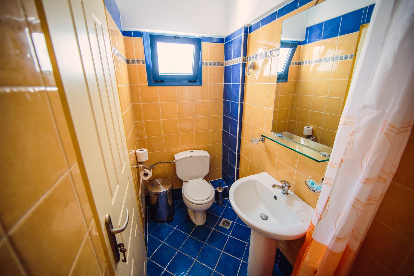 Badkamer met inloopdouche — Iliana