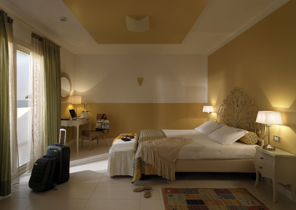 Hotel Le Soleil image 3