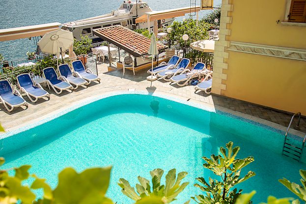 Hotel All'Azzurro in Limone sul Garda - foto 2