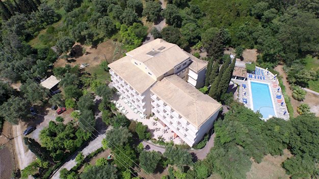 Ipsos Beach Hotel in Ypsos - foto 3