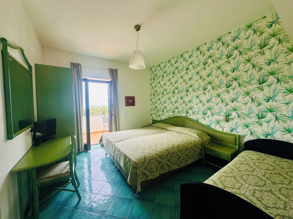 Hotel Ideal foto 8