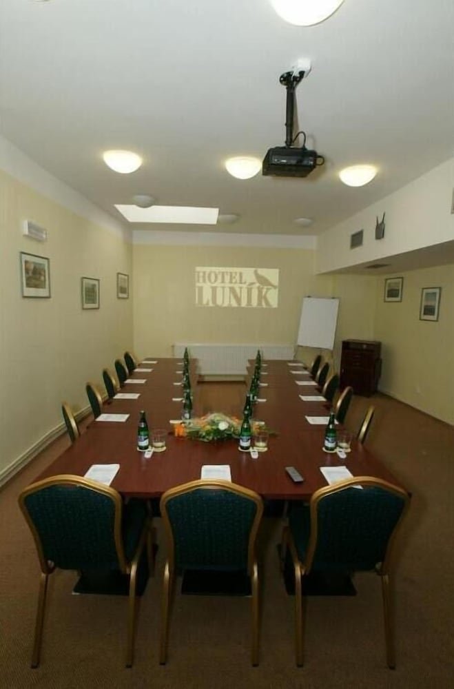 Hotel Lunik foto 13