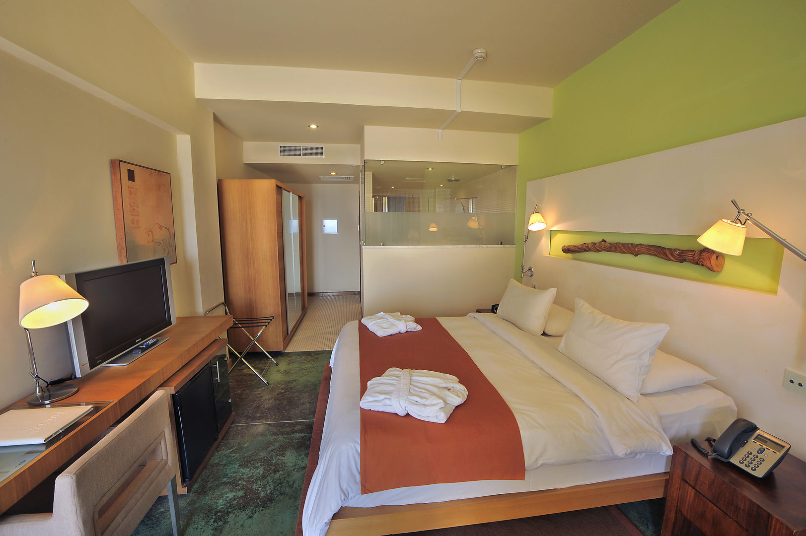 Hotel image 1