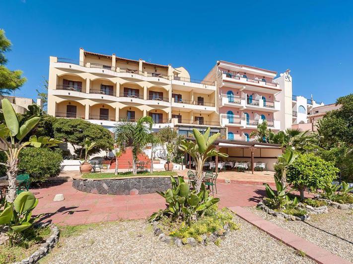 Hotel Kalos in Giardini Naxos - foto 2