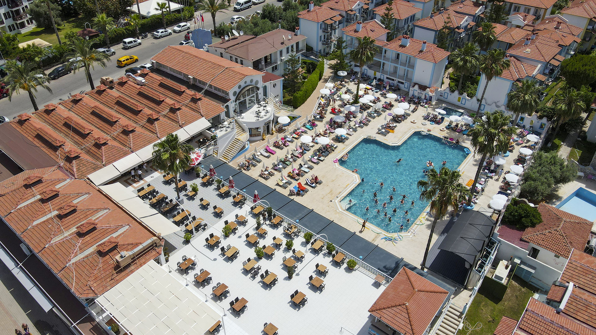 Karbel Hotel image 1