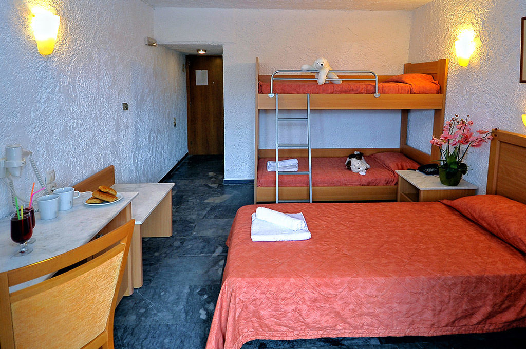 Karteros Hotel foto 9