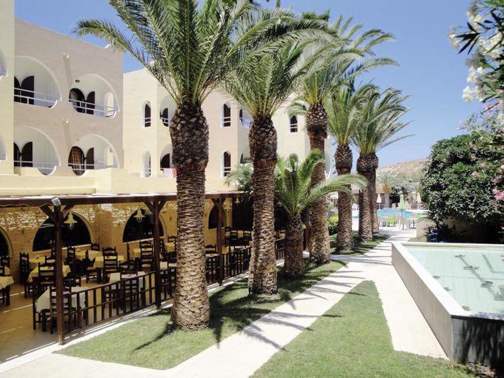 Karteros Hotel in Amnissos - foto 5