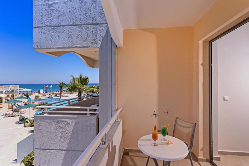Kathrin Beach in Adelianos Kampos - foto 5