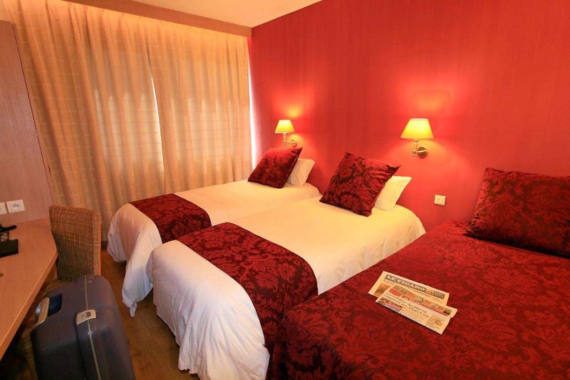 Logis Nîmotel foto 18