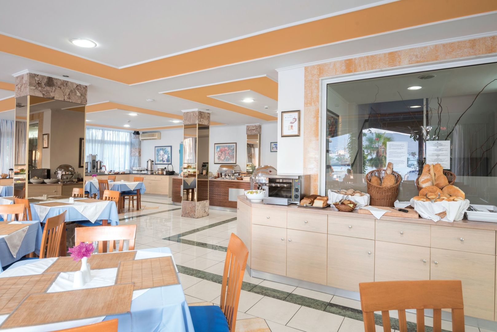 Kosta Palace City Hotel foto 18