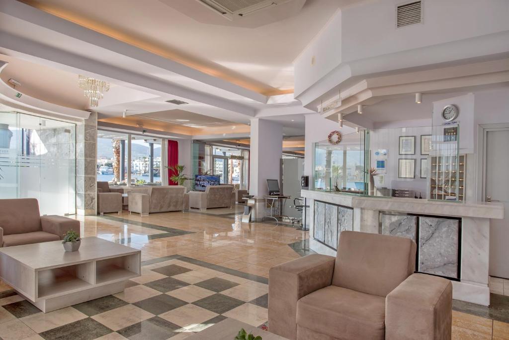 Kosta Palace City Hotel image 2