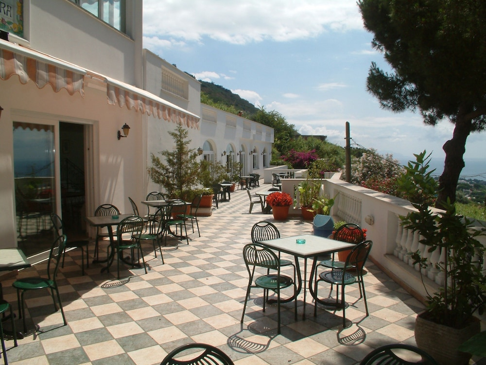 Hotel La Ginestra foto 19