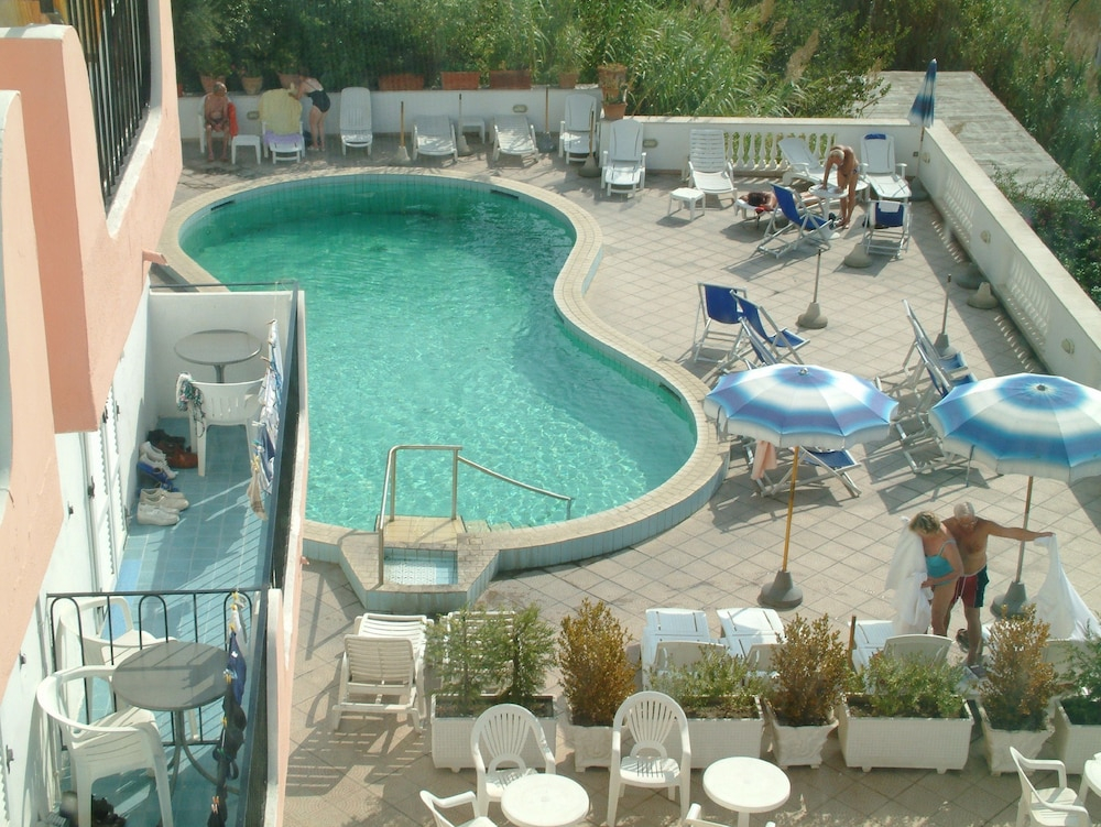 Hotel La Ginestra foto 12