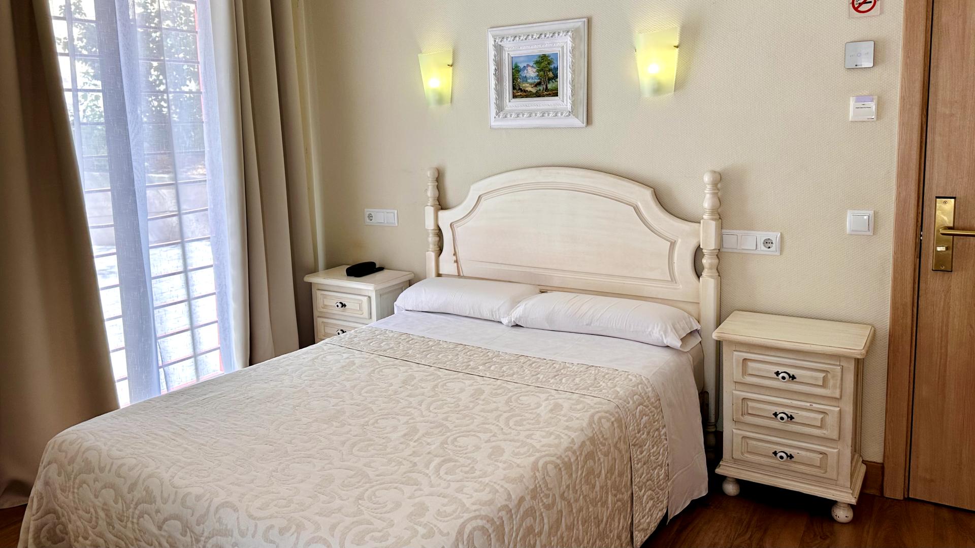 Hostal Toledo image 1