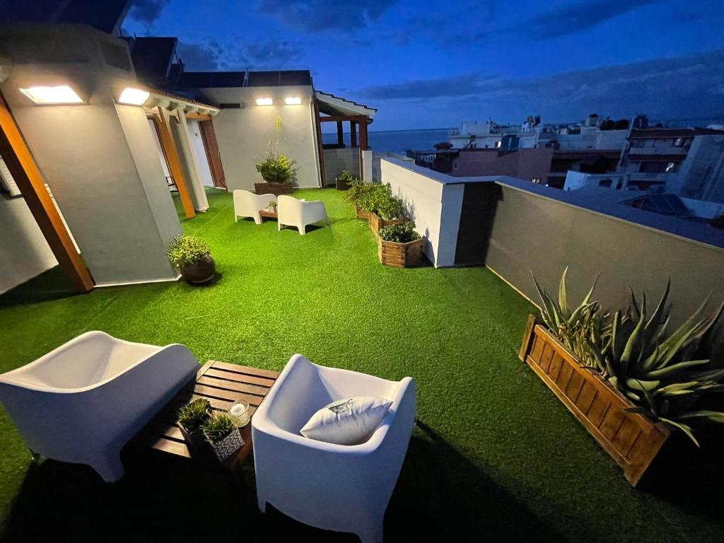 Kastro Hotel image 1