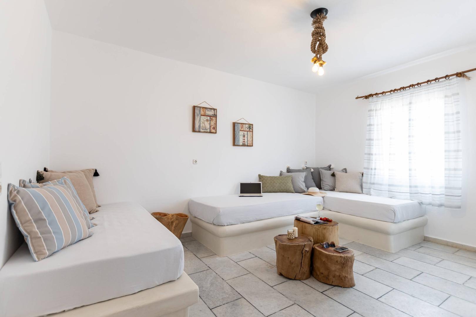 Naxian Serenity Suites foto 19