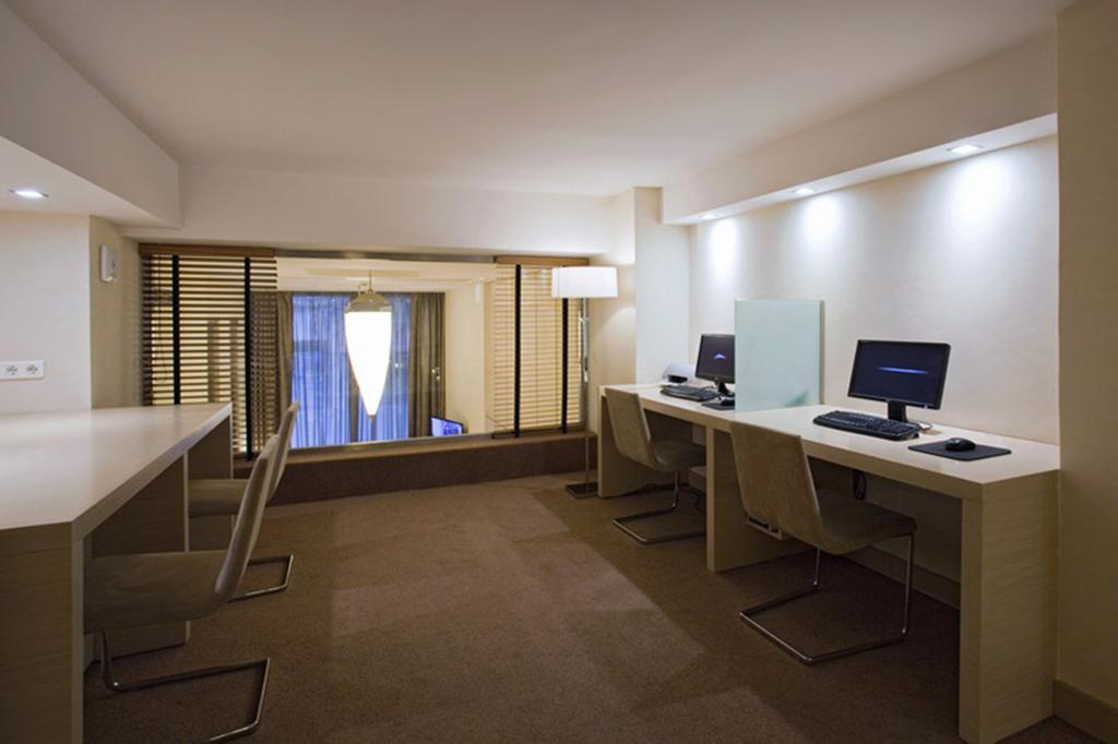 Hotel image 2