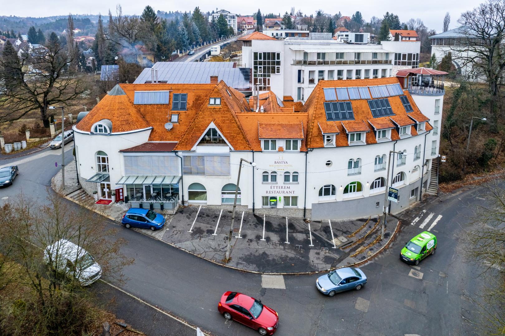 Bastya Wellness Hotel foto 13