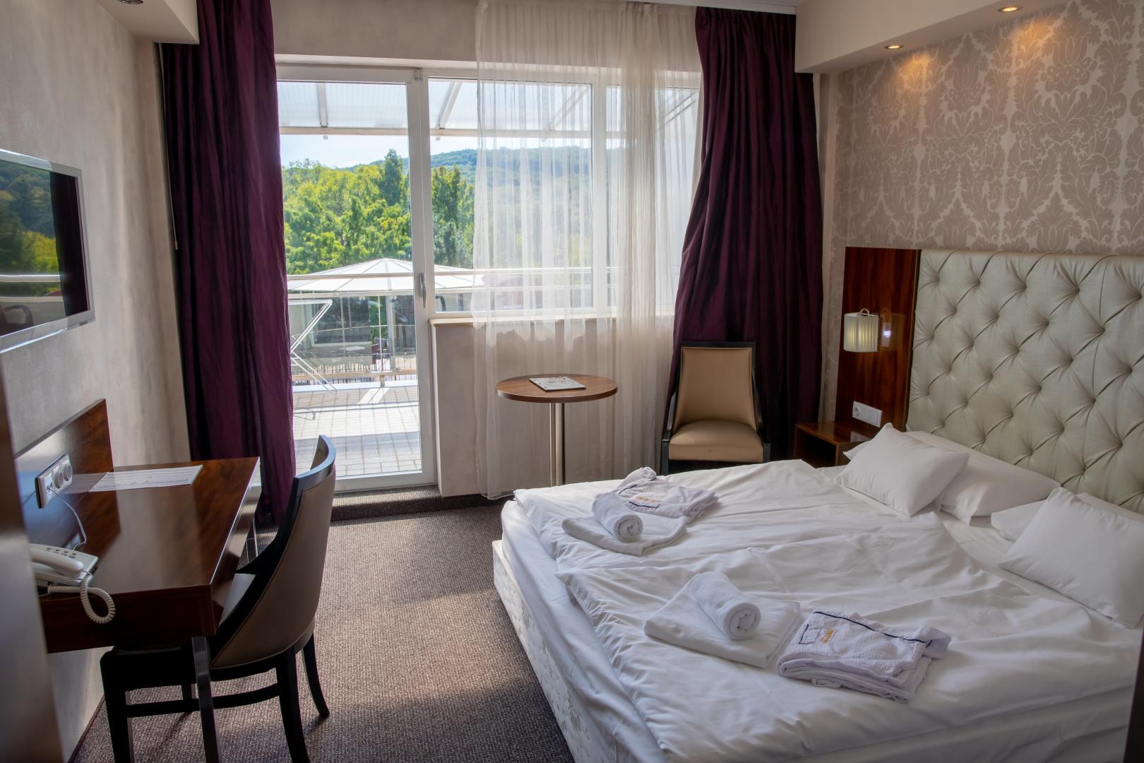 Bastya Wellness Hotel foto 7