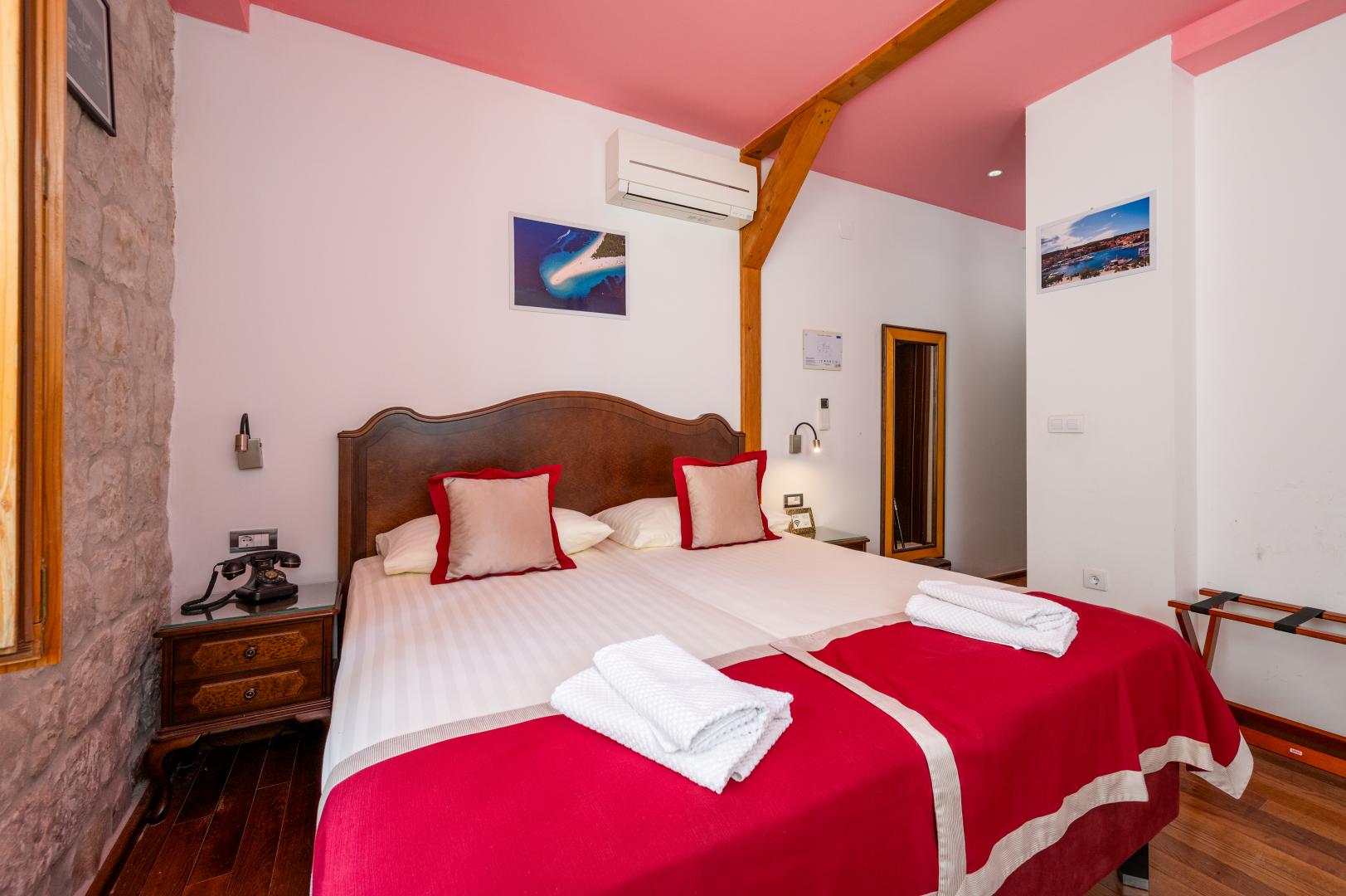 Heritage Hotel Tragos Trogir foto 24