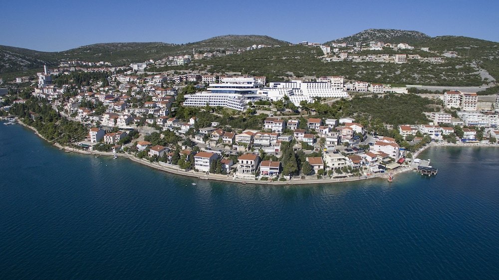 Grand Hotel Neum image 1
