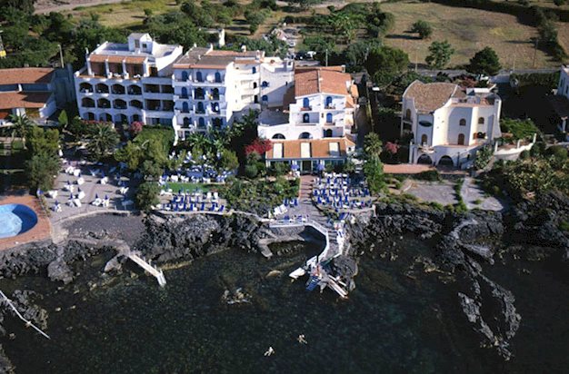 Nike in Giardini Naxos - foto 2