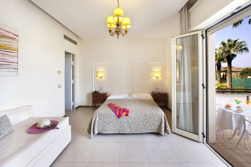 Hotel Alpha Sorrento Coast foto 9