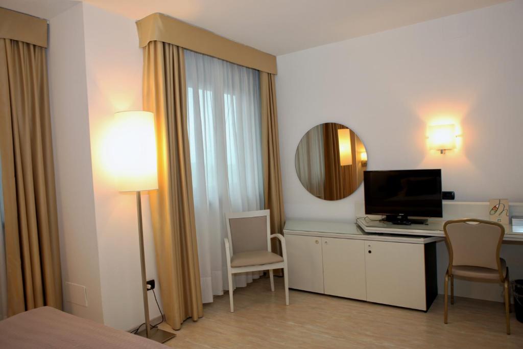 Mediterraneo Palace Hotel foto 8