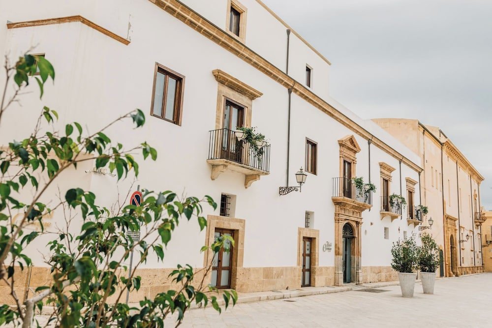 Hotel Carmine image 2