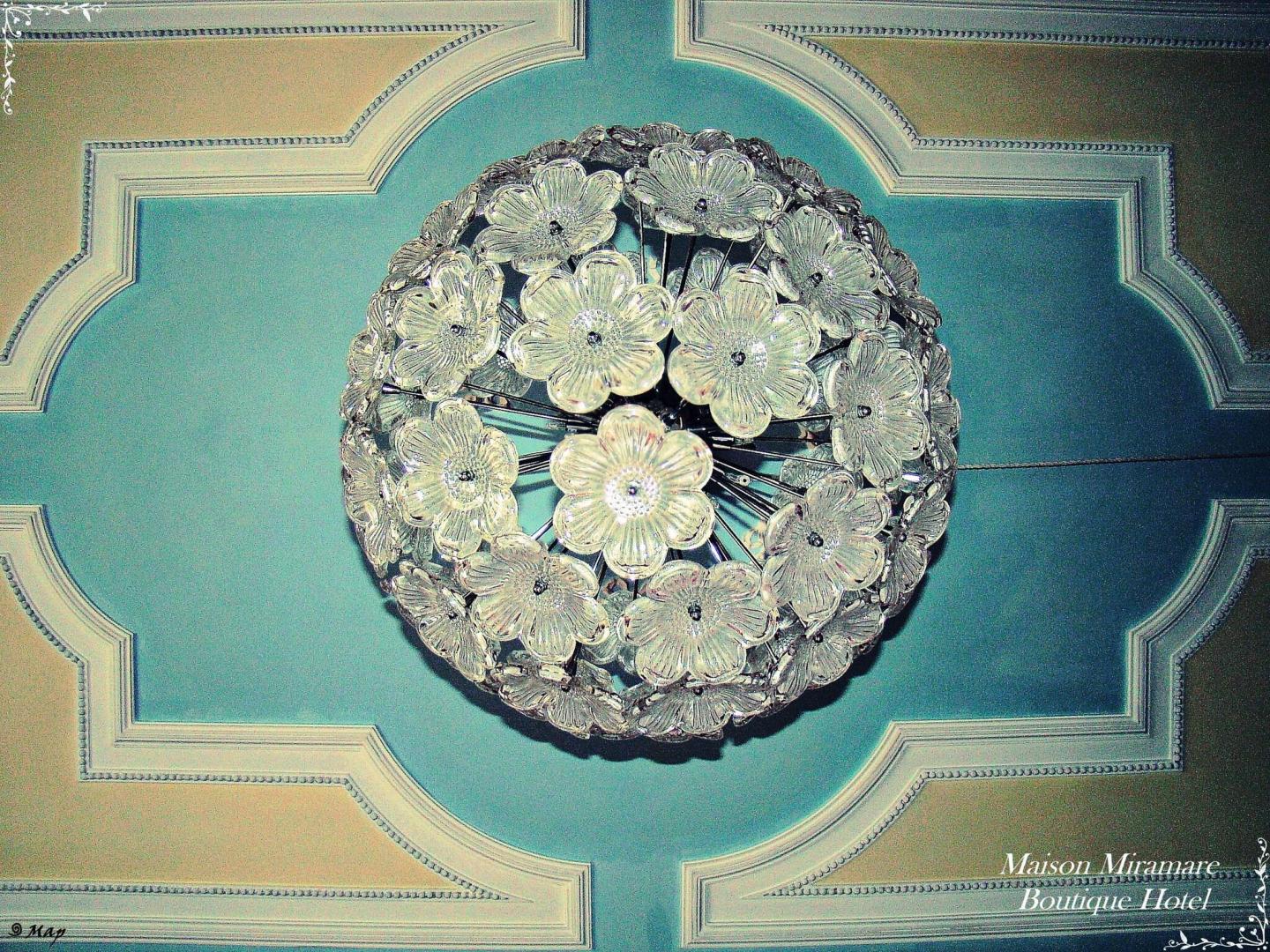 Close-up van bloemstuk — Miramare Cagliari Hotel Museo