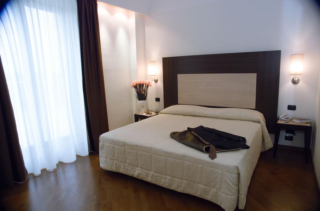 NSM Hotel Palace Lucera image 1