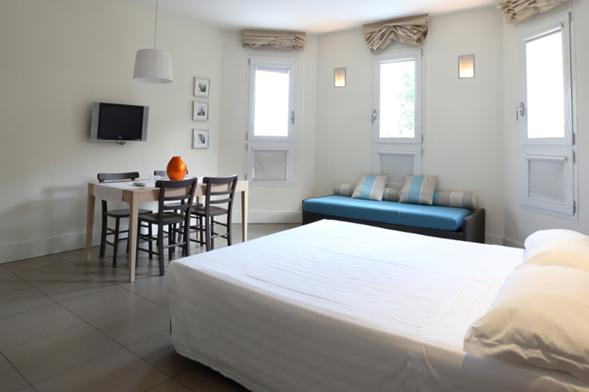 Le Rose Suite Hotel image 1