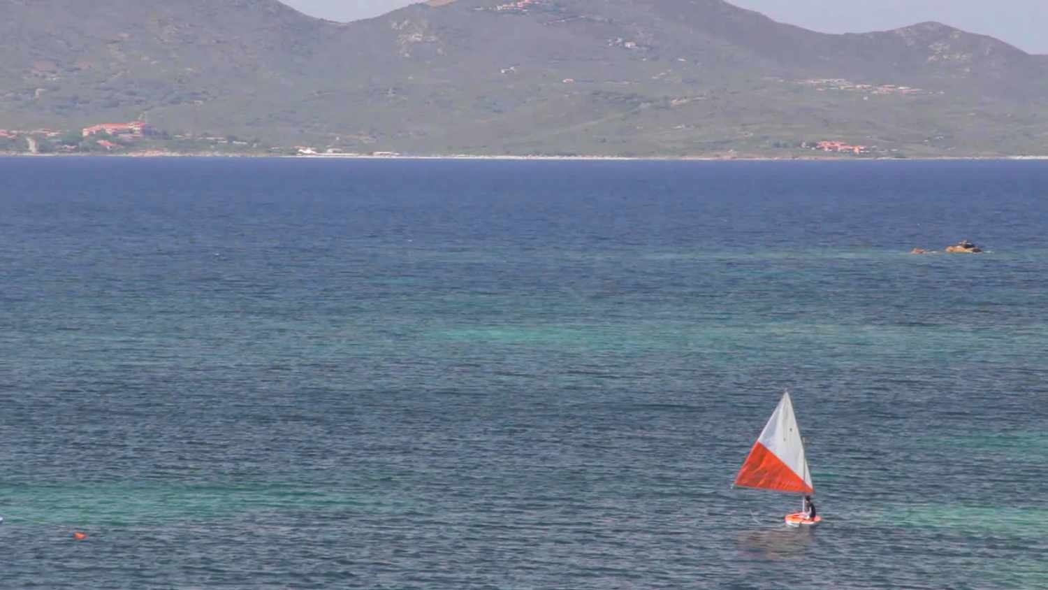 Privéstrand met parasols — Cala Cuncheddi
