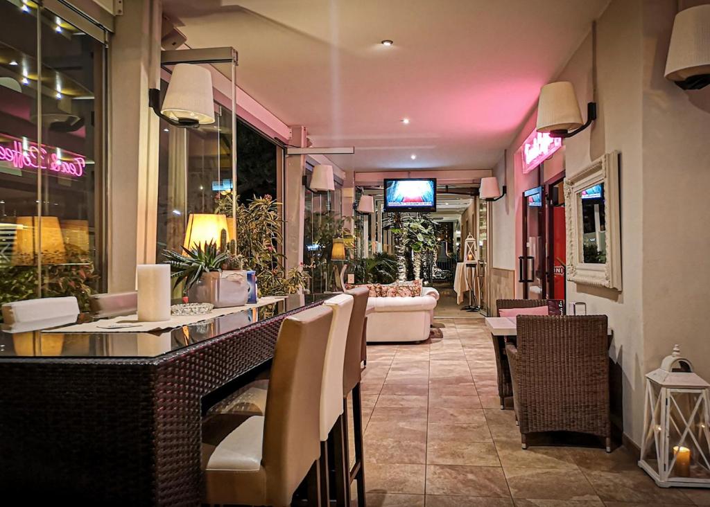 Hotel D'Annunzio image 1
