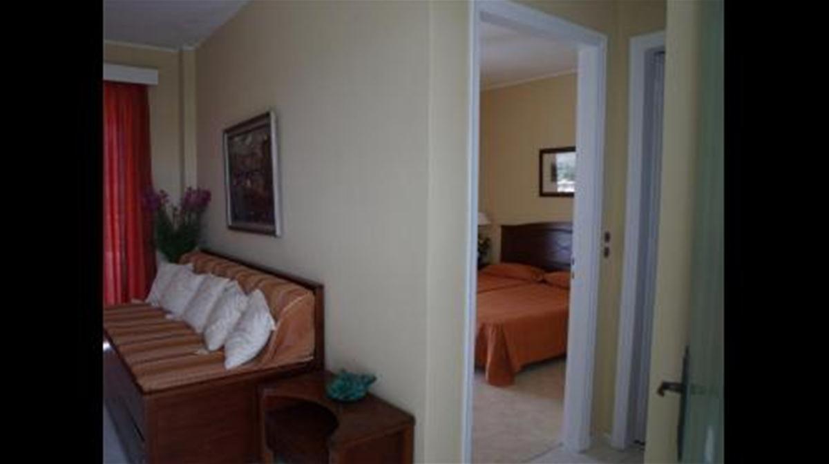 Nicolas Grand Suites foto 6