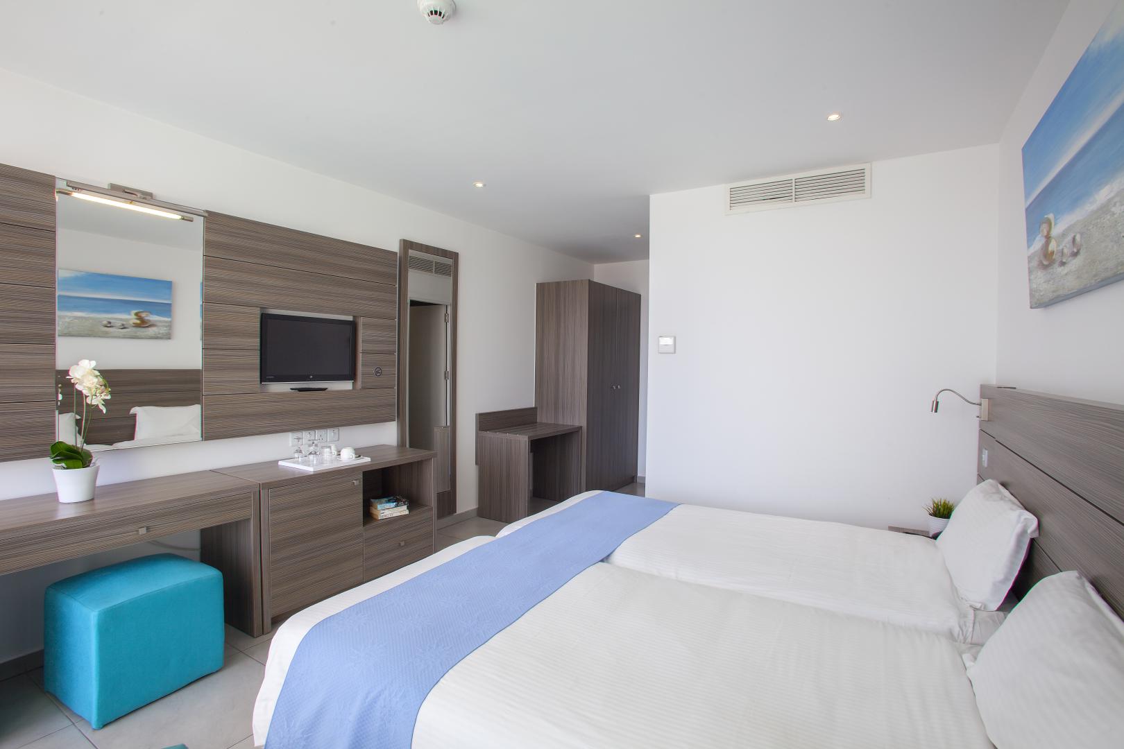 Limanaki Beach Hotel foto 7