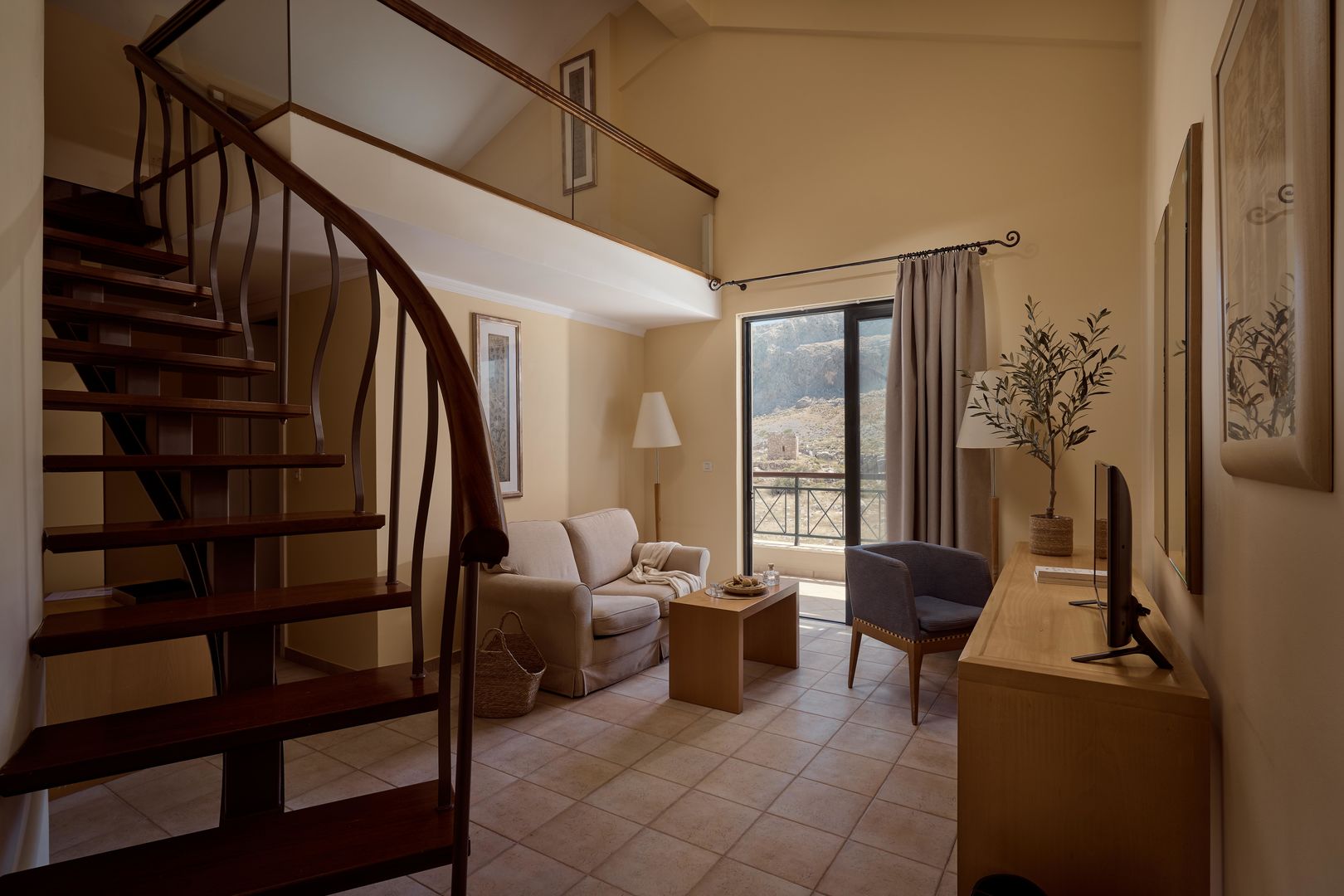 Lindian Dream Seaside Resort image 3