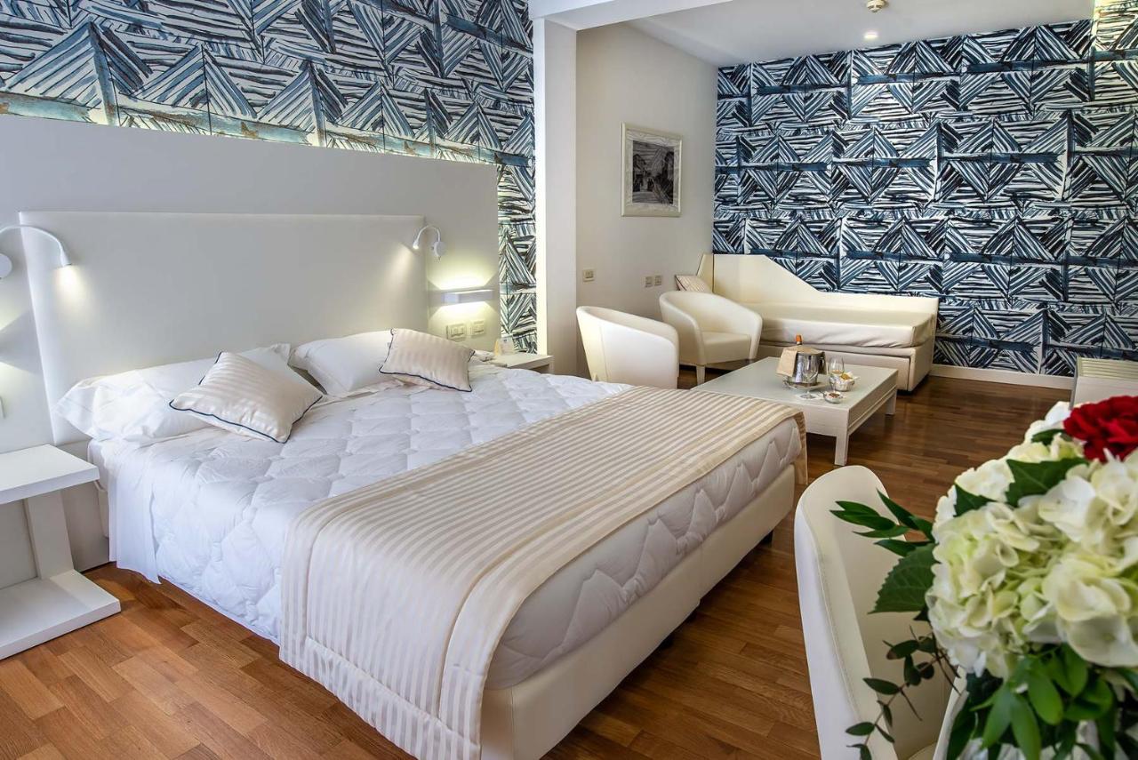 Versilia Palace foto 2