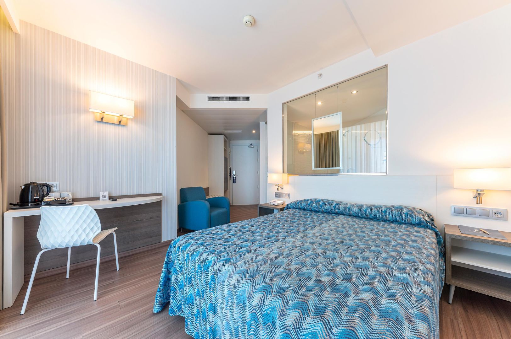 Port Benidorm Hotel & Spa image 1