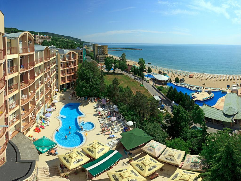 Hotel Luna image 0