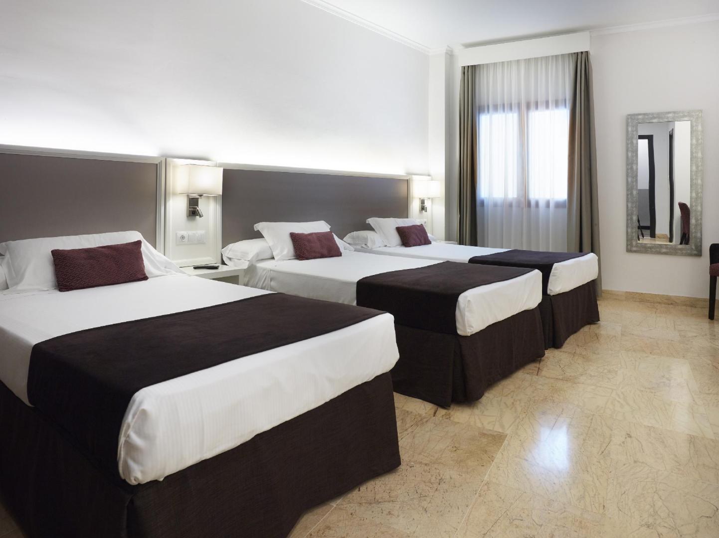 Hotel Maestranza foto 12